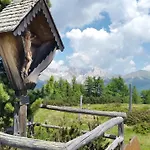Wacht イン