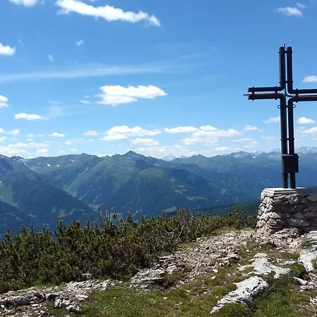 Wacht Πανδοχείο *